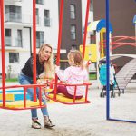 Zabawy ruchowe w ogrodzie przedszkolnym